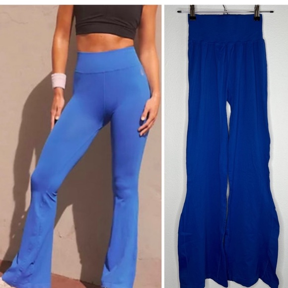 NWOT Free People Good Karma Flare Leggings in Indigo Blue,...